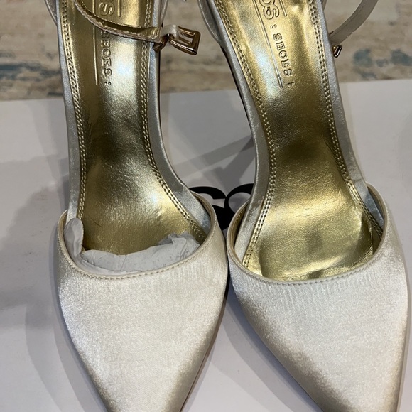 Cream/White ASOS BRIDE Heels - Picture 12 of 16